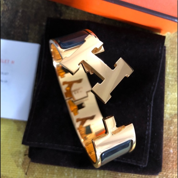 SOLD! 1000% Authentic Hermes Clic Clac H  bracelet - Picture 5 of 8